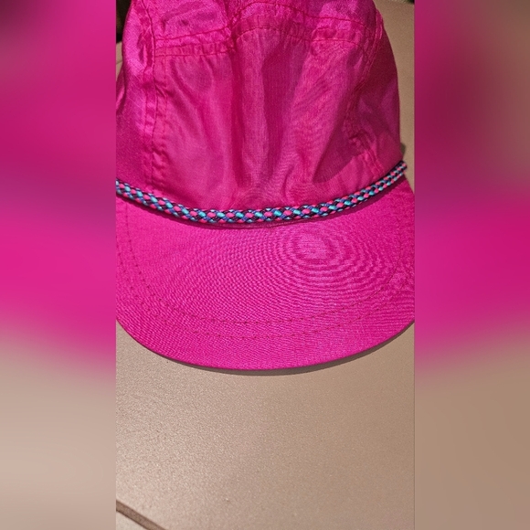 COLUMBIA Vintage 80s/90s Nylon Cap With Braided Detail. Neon Pink - Picture 5 of 9